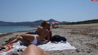 Blowjob at the beach