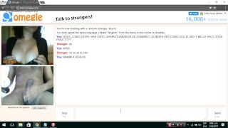 Chica tetas grandes en omegle le doy leche con mi masturbador