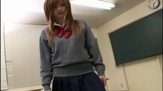 Inamori Keito – JP schoolgirls foot pheromones are best aphrodisiac.